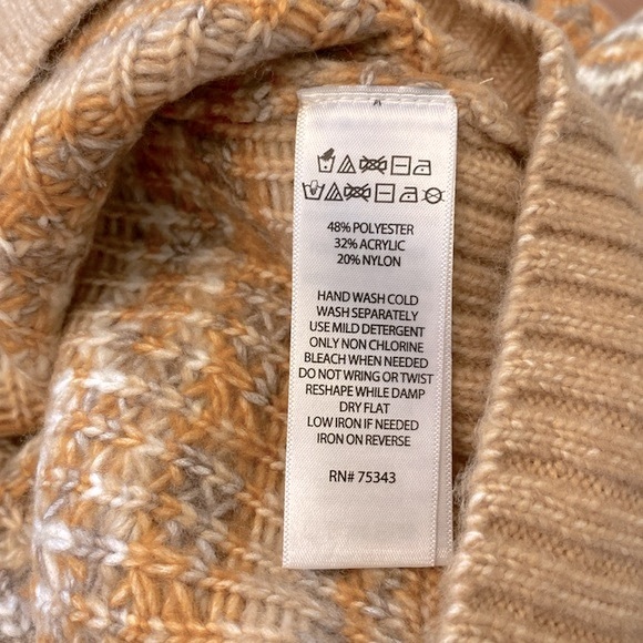 Jessica Simpson woman’s grandpa buttom up knit sweater Cartigan super soft szM - Picture 7 of 10